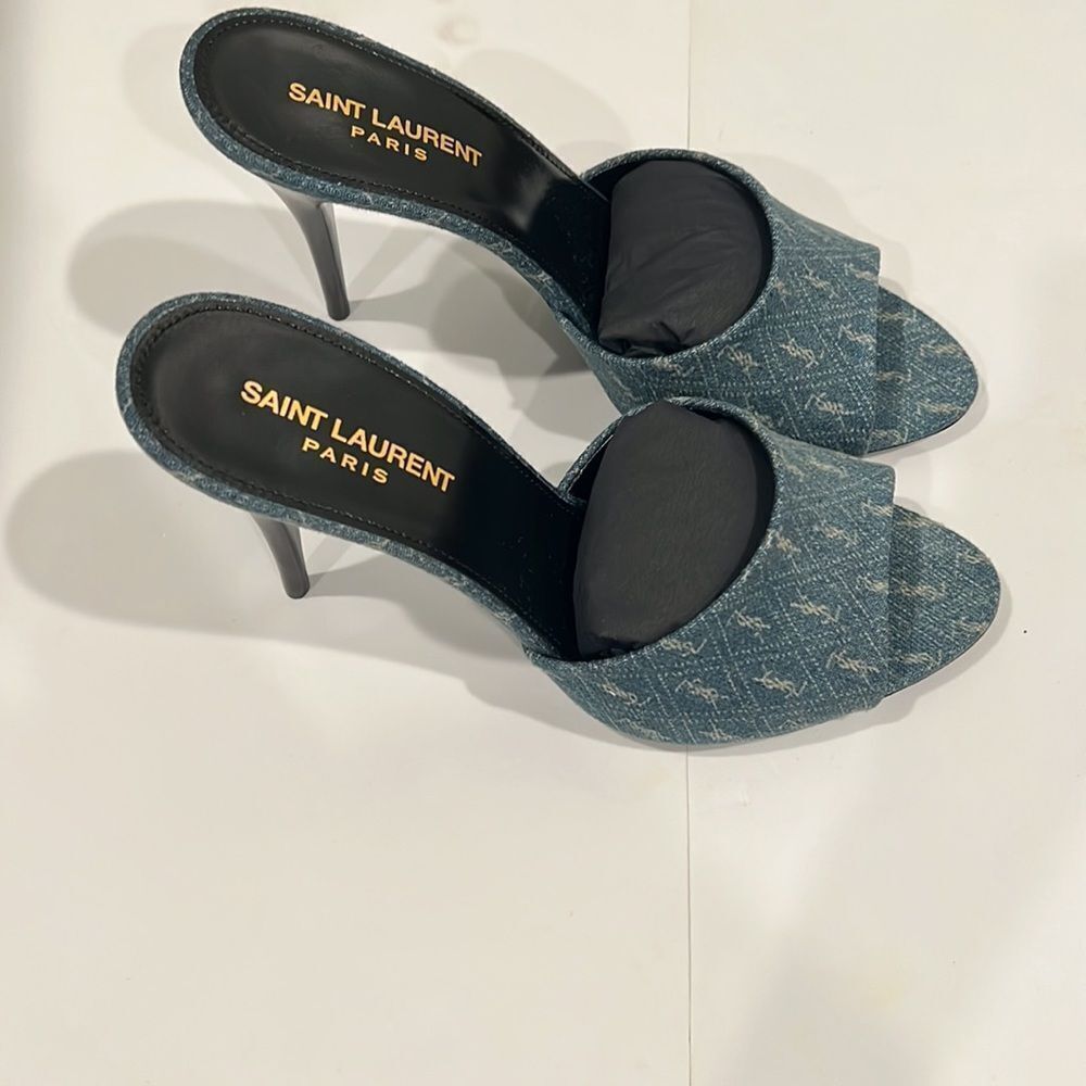 Brand new Saint Laurent LA 16' Monogram denim Heeled Mules with box - Picture 5 of 8